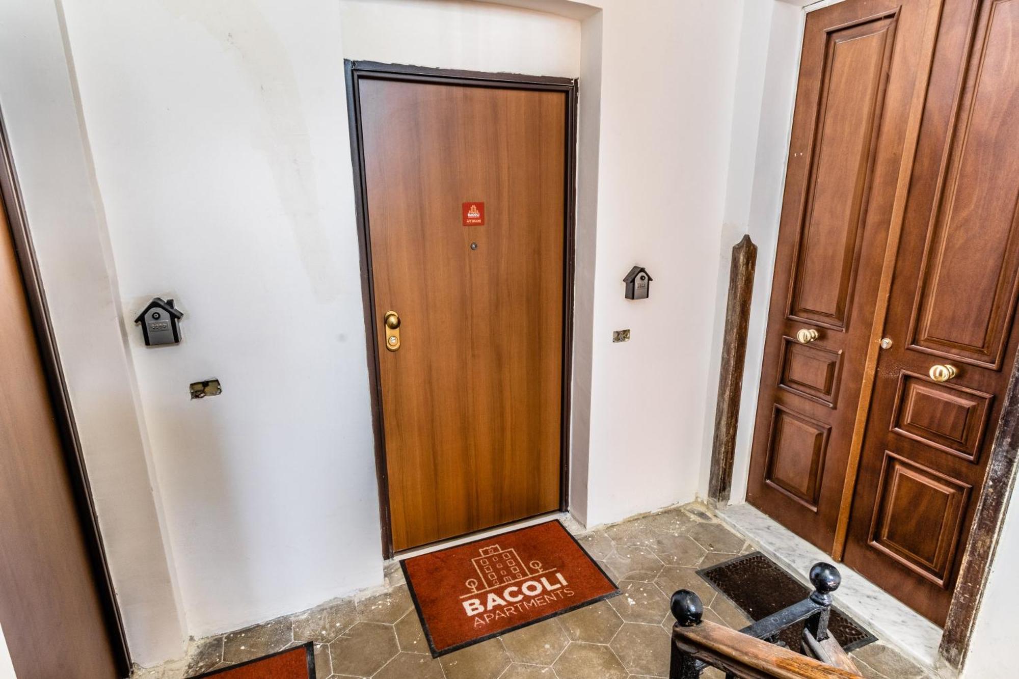 Bacoli House Deluxe - Central & Elegant Design מראה חיצוני תמונה